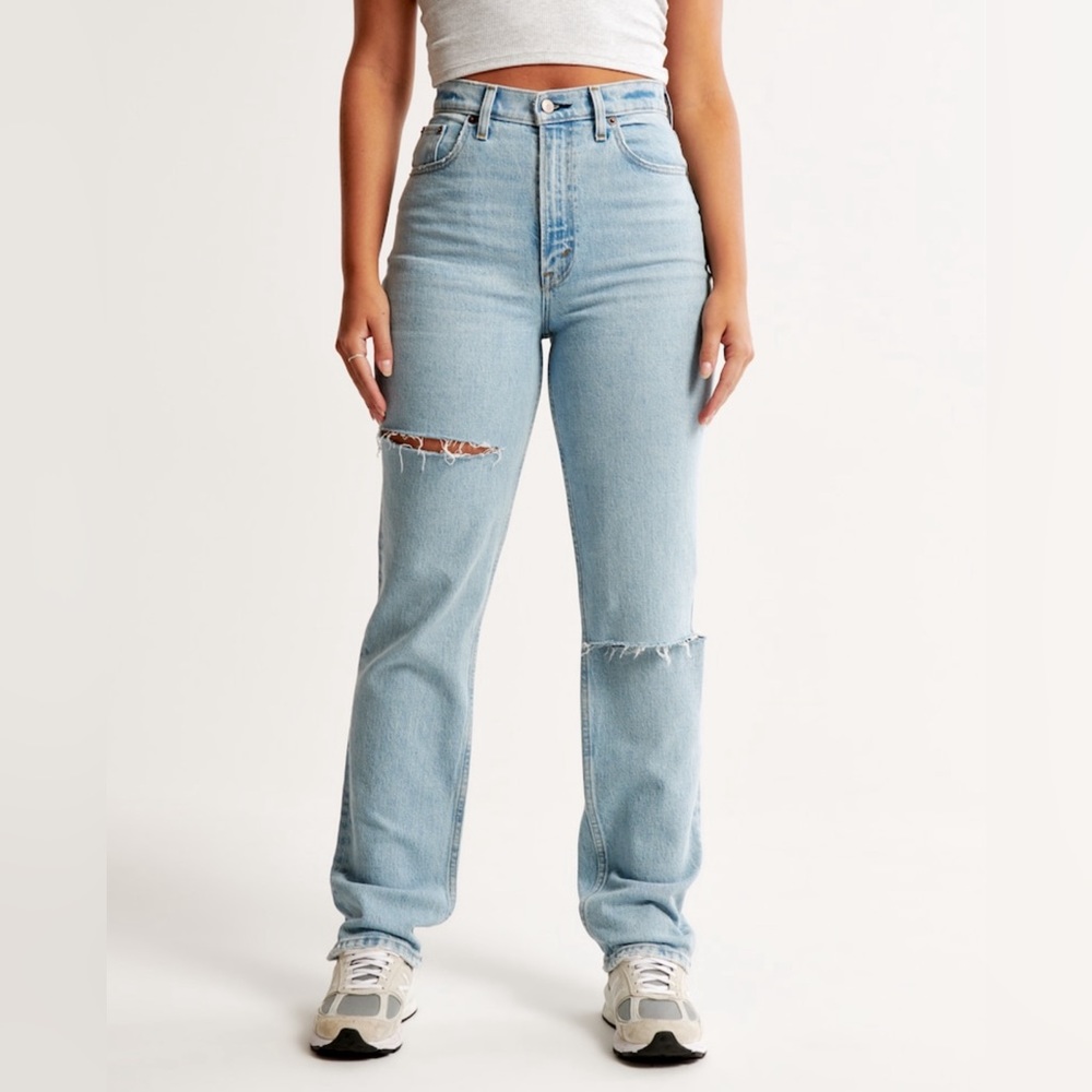 Abercrombie and Fitch Curve Love Ultra High Rise 90s Straight Jean